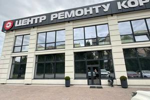 комерційна за адресою Київська вул., 1/5