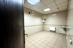 комерційна за адресою Шевченка вул., 3