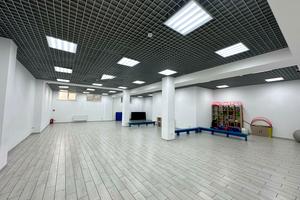 комерційна за адресою Замостянська вул. (50-річчя Перемоги), 15