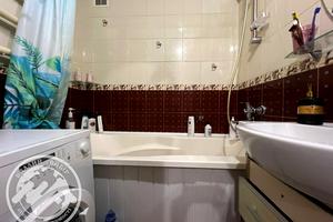 квартира за адресою Остапа Вишні вул., 5