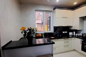 будинок за адресою Озерна вул., 33
