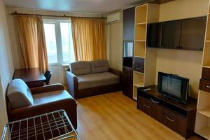 квартира за адресою Леся Курбаса просп., 18