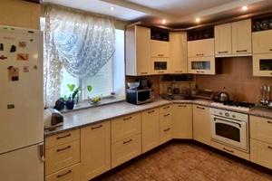 квартира по адресу Дачна, 1