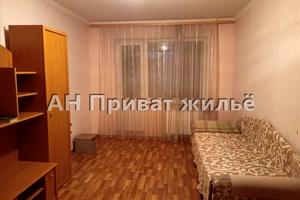 квартира за адресою Юрія Побєдоносцева бульв., 1