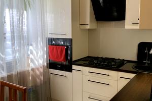 квартира за адресою Євгена Коновальця вул. (), 85
