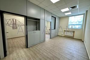 коммерческая по адресу Новоконстантиновская ул., 13/10