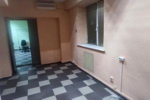 комерційна за адресою Михайла Брайчевського вул. (Металістів), 11-А