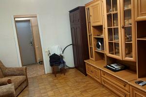 квартира за адресою Калинова вул., 8