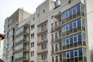 комерційна за адресою Кузнецька вул., 22