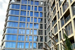 комерційна за адресою Первозванівська вул., 2к