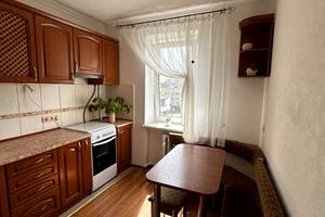 квартира за адресою Низинна вул., 2