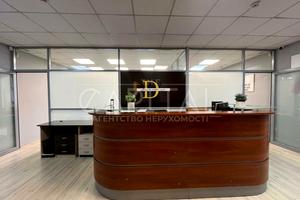 комерційна за адресою Саксаганського вул., 119