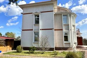 будинок за адресою Анатолія Солов'яненка вул., 200