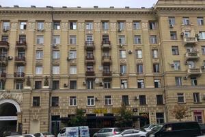 комерційна за адресою Павлівський майдан пл. (Рози Люксембург майдан), 5