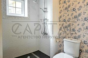 будинок за адресою Центральна, 2