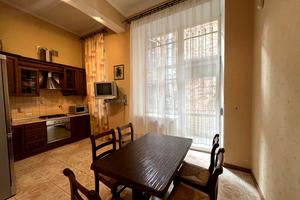 квартира за адресою Тараса Шевченка просп., 5