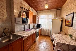 квартира за адресою Крушельницької пров. (Людмили Мокієвської), 4