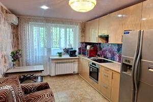 квартира по адресу Александра Поля просп. (Кірова), 76