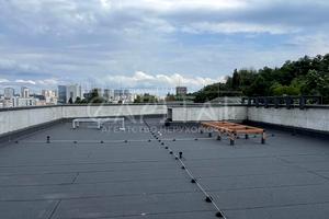 коммерческая по адресу Петра Кривоноса пл., 1