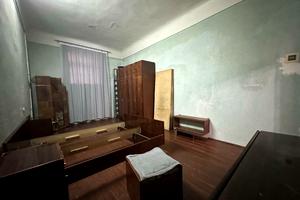 квартира за адресою Заньковецької вул., 4