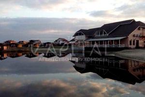 будинок за адресою Першотравнева вул.