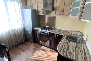 квартира по адресу Степана Бандери ул., 22/2