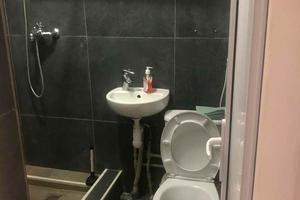 комерційна за адресою Академічна вул. (Піонерська), 5в