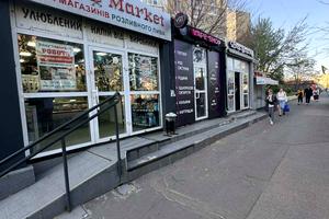 коммерческая по адресу Анны Ахматовой ул., 4