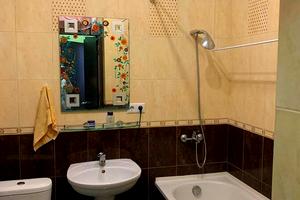 квартира за адресою Виставкова, 8