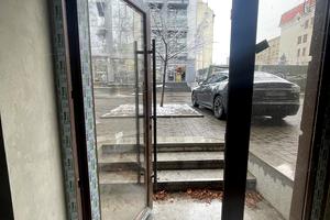 комерційна за адресою Шевченка, 52