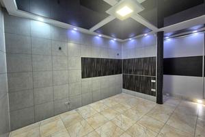 комерційна за адресою Університетський просп. (Гагаріна), 7