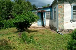 дом по адресу Центральна