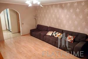 квартира за адресою Дарницький бульв., 10