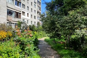 ділянка за адресою Мисливська вул., 32