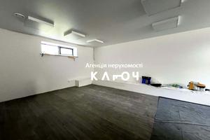 будинок за адресою Перша Виставкова вул.