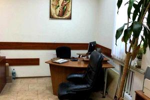 комерційна за адресою Лаврський пров., 7а