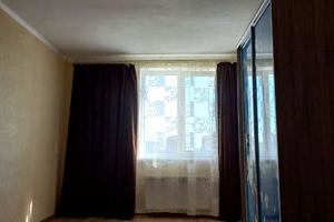 квартира за адресою Льва Ландау просп. (50-річчя СРСР), 52
