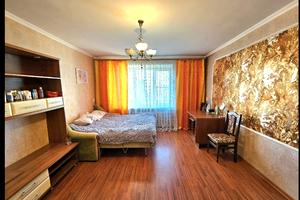 квартира за адресою Водопровідна вул., 41