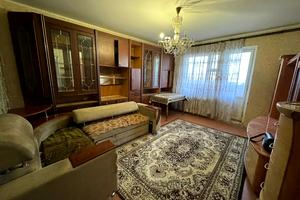 квартира за адресою Академіка Корольова вул., 75