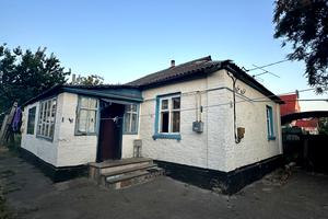 будинок за адресою Ломоносова