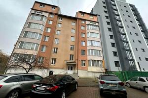квартира за адресою Гетьмана Петра Дорошенка вул., 28в
