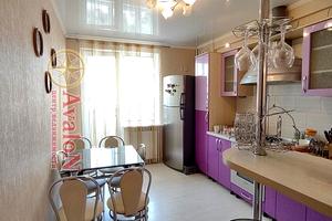 квартира за адресою Академіка Сахарова вул., 36