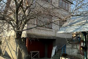 будинок за адресою Вишнева вул., 7
