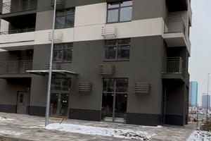 комерційна за адресою Родини Крістерів вул., 14-В