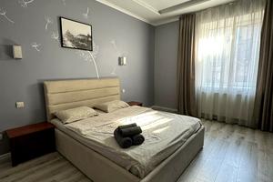 квартира по адресу Кулиша ул., 1