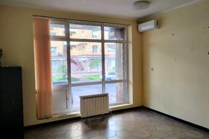комерційна за адресою Оболонська набережна вул., 19