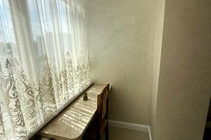 квартира за адресою Олександра Довженка вул., 5
