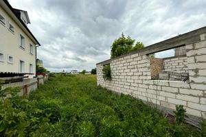 ділянка за адресою Вишнева вул.