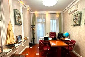 комерційна за адресою Ковпака вул., 17