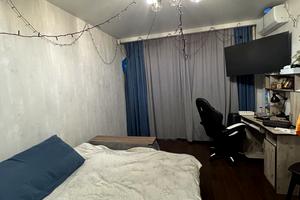 квартира за адресою Дмитра Антоновича бульв., 8